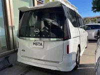 Nissan SERENA лот № 1081 оценка 4  с аукциона в Японии 1