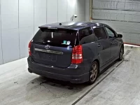 Toyota WISH лот № 2203 оценка 3.5  с аукциона в Японии 4