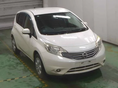 Nissan NOTE  с аукциона в Японии