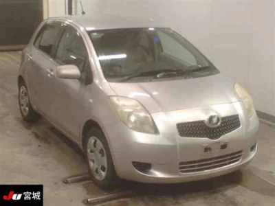 Toyota VITZ  с аукциона в Японии