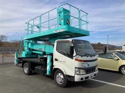 Hino DUTRO  с аукциона в Японии