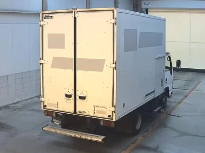 Isuzu ELF  с аукциона в Японии