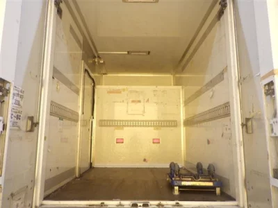 Isuzu ELF  с аукциона в Японии