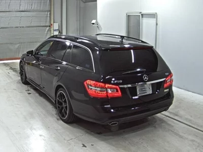 Mercedes-Benz E CLASS WAGON