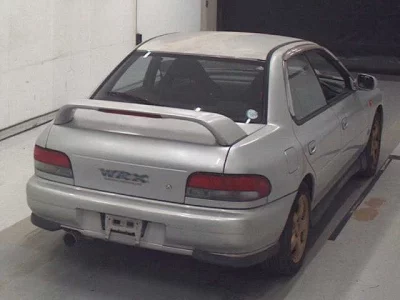 Subaru IMPREZA  с аукциона в Японии