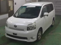 Toyota VOXY лот № 183 оценка R  с аукциона в Японии 5