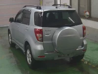 Toyota RUSH лот № 184 оценка 3  с аукциона в Японии 1