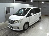 Nissan SERENA лот № 2226 оценка 4  с аукциона в Японии 3