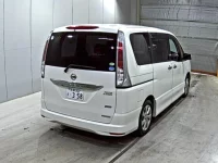 Nissan SERENA лот № 2226 оценка 4  с аукциона в Японии 4