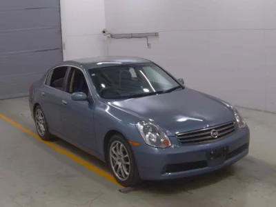 Nissan SKYLINE  с аукциона в Японии