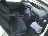 Toyota PRIUS лот № 765 оценка 3.5  с аукциона в Японии 3