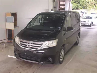 Nissan SERENA  с аукциона в Японии