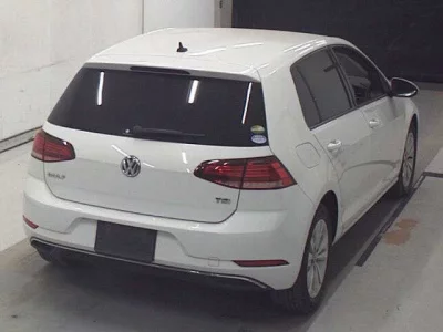Volkswagen GOLF  с аукциона в Японии