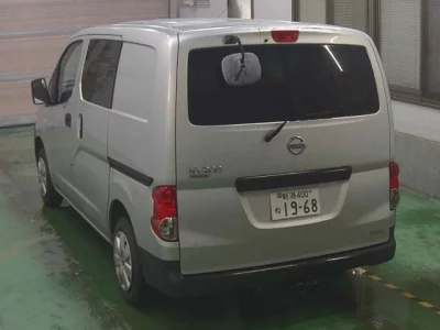 Nissan NV200  с аукциона в Японии