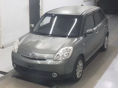 Mazda VERISA  с аукциона в Японии