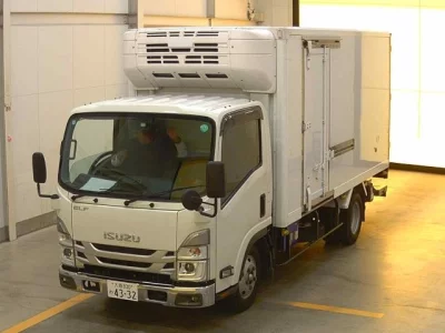 Isuzu ELF  с аукциона в Японии