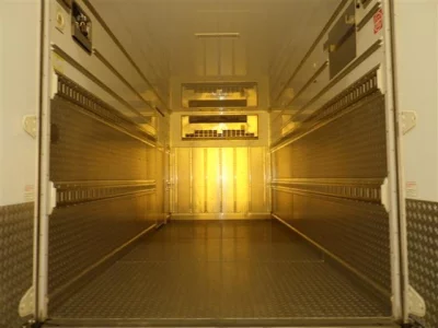 Isuzu ELF  с аукциона в Японии