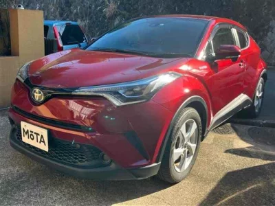 Toyota C-HR  с аукциона в Японии