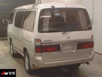 Toyota HIACE лот № 2008 оценка R  с аукциона в Японии 1