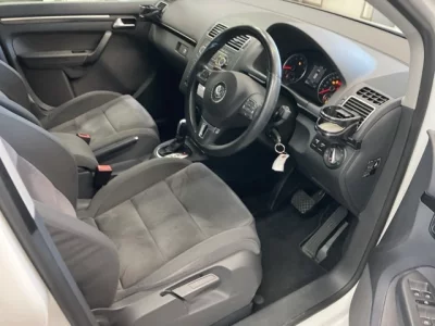 Volkswagen GOLF TOURAN