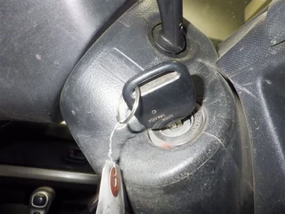 Toyota IST  с аукциона в Японии