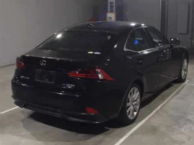 Lexus IS  с аукциона в Японии