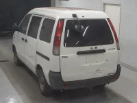 Toyota LITE ACE VAN лот № 5175 оценка 3  с аукциона в Японии 1