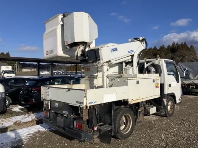 Isuzu ELF  с аукциона в Японии