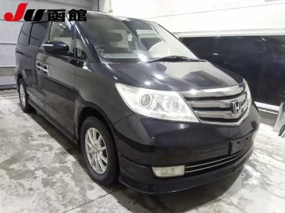 Honda ELYSION  с аукциона в Японии