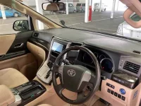 Toyota VELLFIRE лот № 70177 оценка 3.5  с аукциона в Японии 2