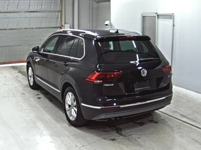 Volkswagen TIGUAN  с аукциона в Японии
