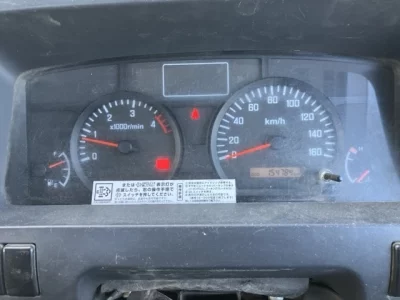 Isuzu ELF  с аукциона в Японии