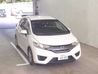 Honda FIT  с аукциона в Японии