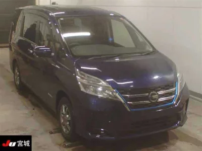 Nissan SERENA  с аукциона в Японии