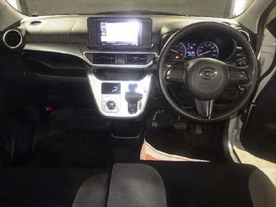 Daihatsu Cast  с аукциона в Японии