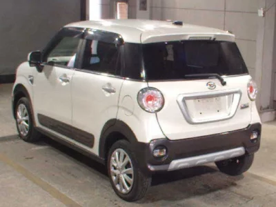 Daihatsu Cast  с аукциона в Японии