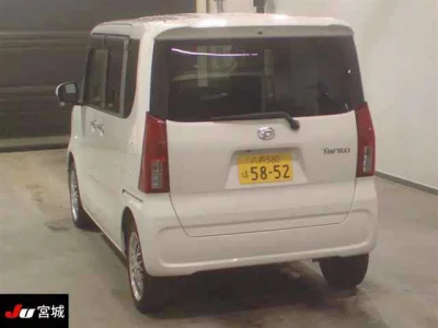 Daihatsu TANTO  с аукциона в Японии