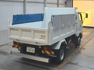 Mitsubishi FUSO FIGHTER