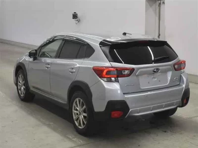 Subaru XV  с аукциона в Японии