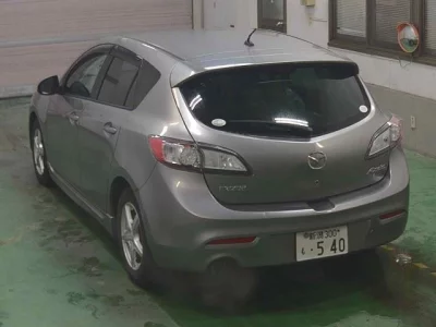 Mazda AXELA  с аукциона в Японии