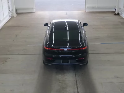 Toyota CROWN CROSSOVER  с аукциона в Японии