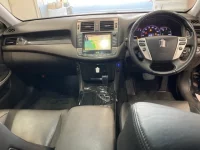 Toyota CROWN лот № 2128 оценка 4  с аукциона в Японии 4