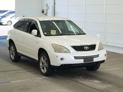 Toyota HARRIER  с аукциона в Японии