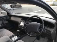 Toyota CROWN лот № 10102 оценка R  с аукциона в Японии 2