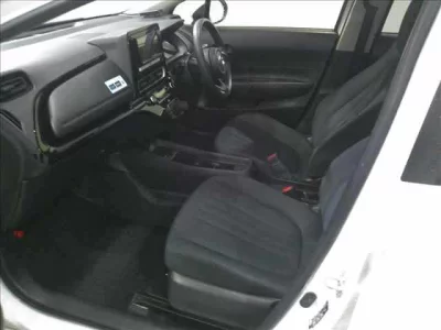 Toyota AQUA  с аукциона в Японии