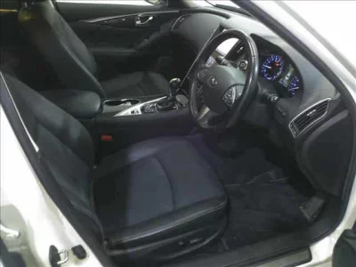 Nissan SKYLINE  с аукциона в Японии