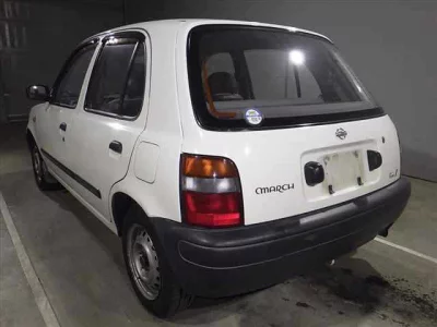 Nissan MARCH  с аукциона в Японии