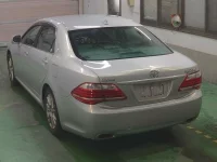 Toyota CROWN лот № 262 оценка 3.5  с аукциона в Японии 1