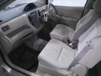 Toyota RAUM лот № 2048 оценка R  с аукциона в Японии 2