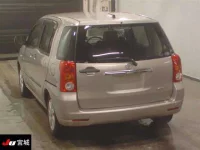 Toyota RAUM лот № 2048 оценка R  с аукциона в Японии 1